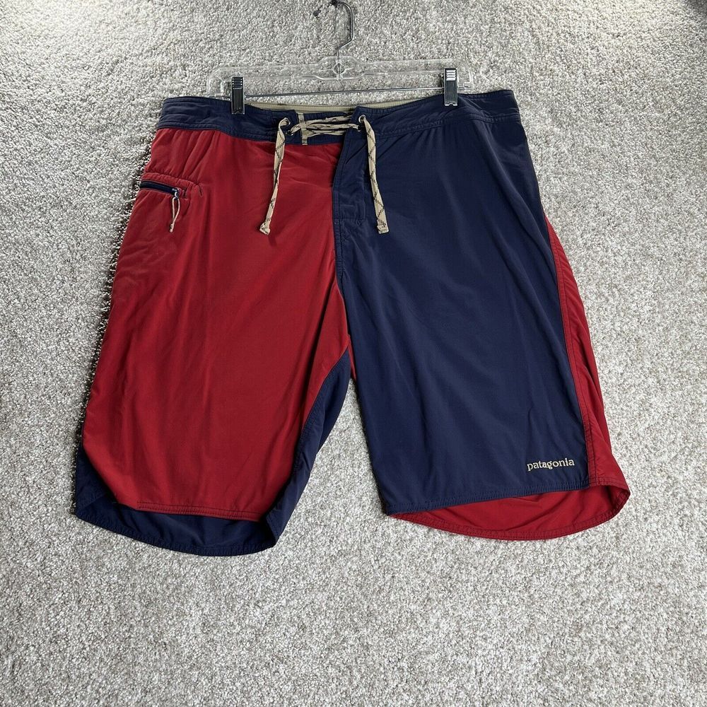 Patagonia Minimalist Wavefarer Board Shorts Men's‎ 34 Blue Red